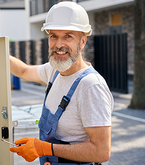 Carlos M. - Electrician in Los Angeles